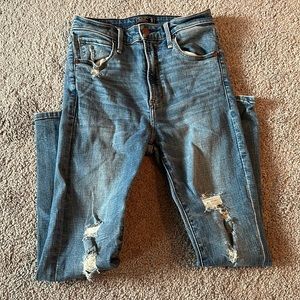 Abercrombie & Fitch High Rise